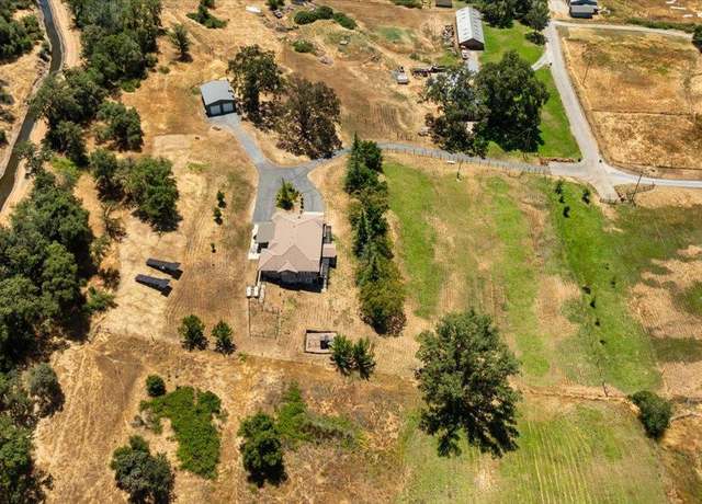 Property at 13399 Bell Brook Dr, Auburn, CA 95602, 4 beds, 4.5 baths