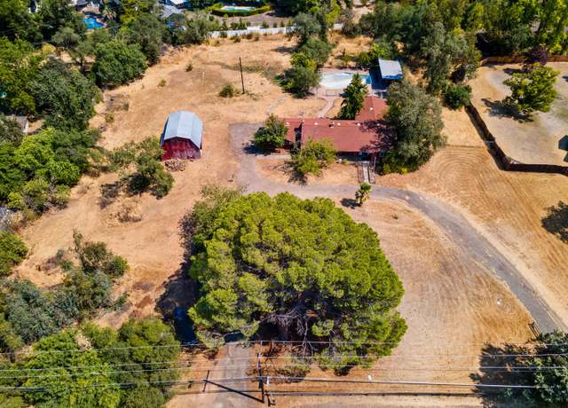 Property at 4400 Barrett Rd, Carmichael, CA 95608, 3 beds, 2.5 baths