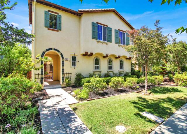 Property at 617 W Esplanade Dr, Tracy, CA 95391, 4 beds, 3 baths