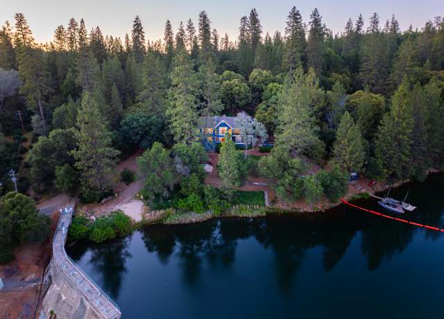 Property at 13987 Camino De Lego, Auburn, CA 95602, 5 beds, 4.5 baths