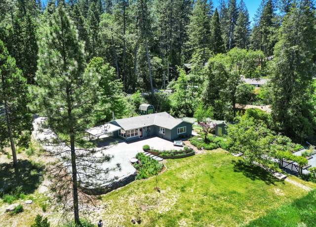 Property at 10808 Footwall Dr, Grass Valley, CA 95945, 2 beds, 2.5 baths