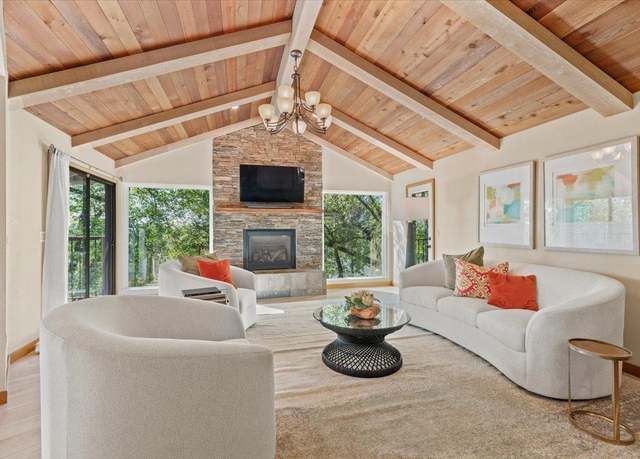 Property at 2300 Indian Rock Ln, Auburn, CA 95603, 3 beds, 2.5 baths