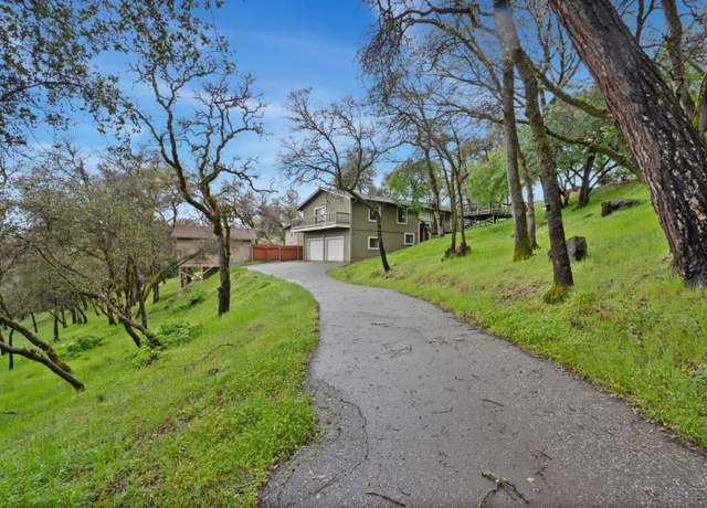 Property at 11203 Welty Ln, Auburn, CA 95603, 4 beds, 2 baths