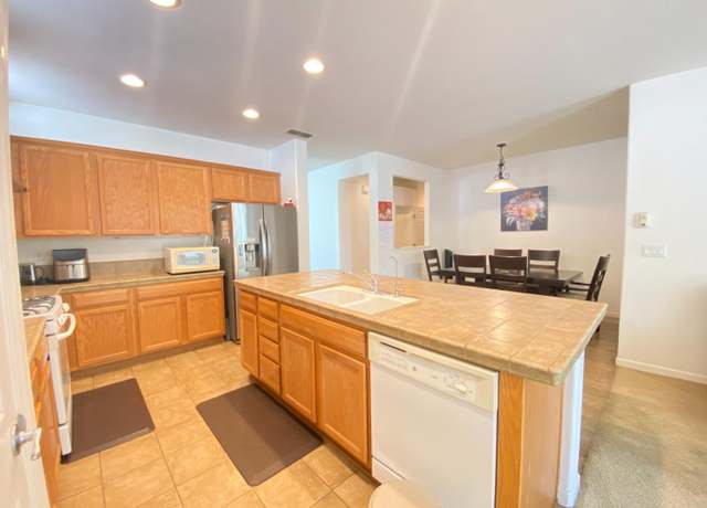 Property at 9431 Sea Cliff Way, Elk Grove, CA 95758, 4 beds, 2 baths