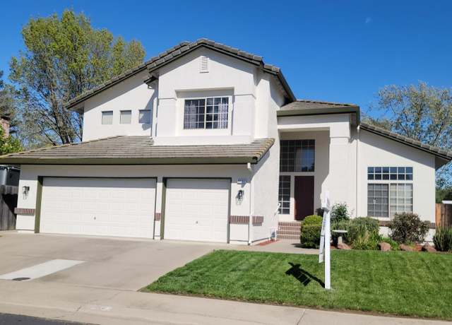 Property at 8937 Royal Gate Way, Elk Grove, CA 95624, 3 beds, 3 baths