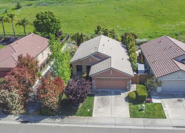 Property at 456 Lone Spur Dr, Folsom, CA 95630, 3 beds, 2 baths