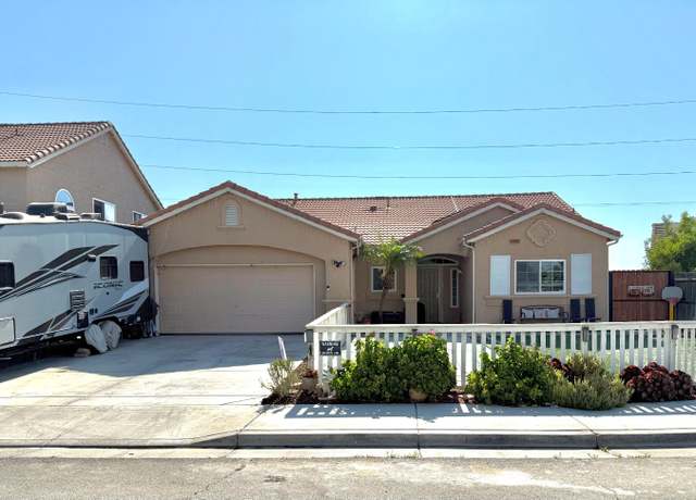 Property at 749 Rhone Ct, Los Banos, CA 93635, 3 beds, 2 baths