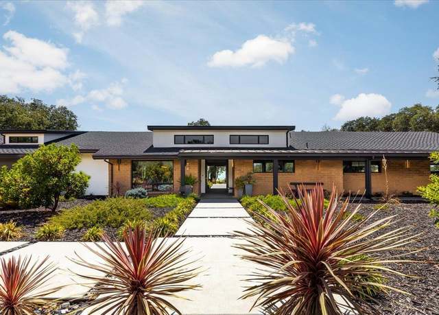 Property at 8010 Mount Vernon Rd, Auburn, CA 95603, 3 beds, 4 baths