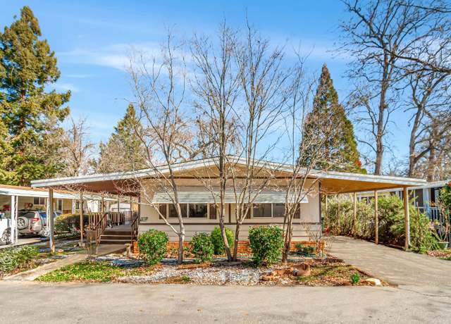 Property at 319 Quail Ln, Penn Valley, CA 95946, 2 beds, 2 baths