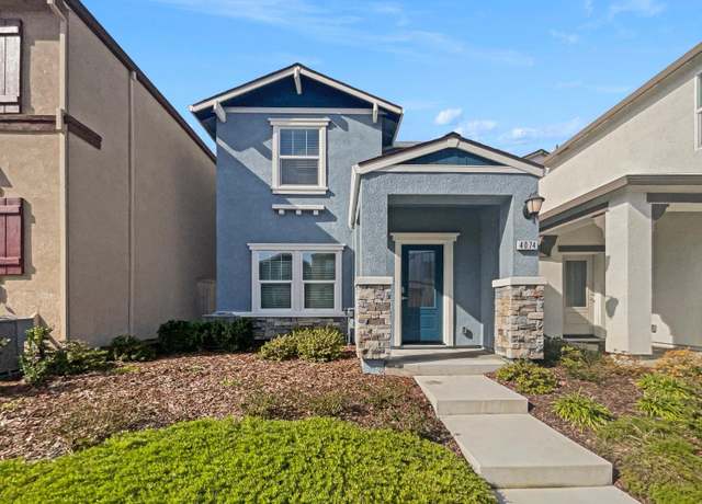 Property at 4074 Southampton St, West Sacramento, CA 95691, 2 beds, 2 baths