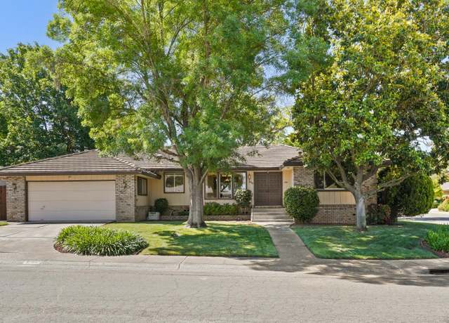Property at 6400 Scenic Oak Ct, Carmichael, CA 95608, 4 beds, 2.5 baths