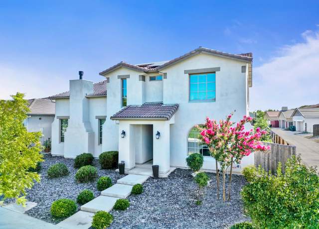 Property at 587 Bascule Dr, Oakdale, CA 95361, 4 beds, 3 baths