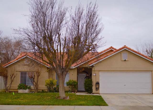 Property at 1719 San Simeone Way, Los Banos, CA 93635, 3 beds, 2 baths