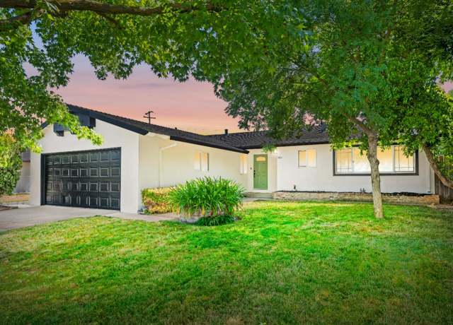 Property at 7409 Muirfield Way, Sacramento, CA 95822, 3 beds, 2 baths