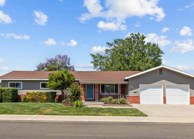 Property at 14587 Shawnee Way, Manteca, CA 95336, 4 beds, 2 baths