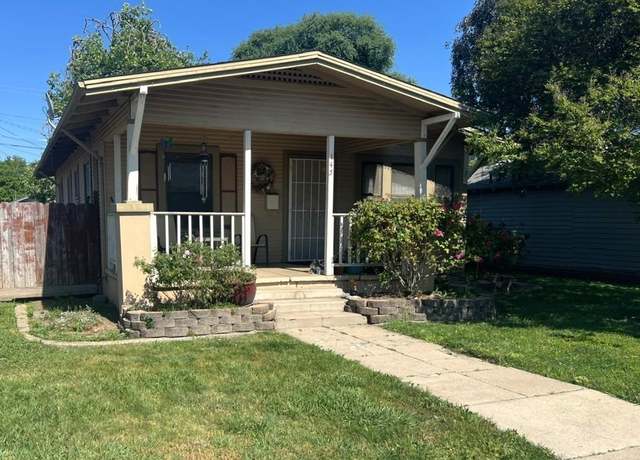 Property at 145 Davitt Ave, Oakdale, CA 95361, 2 beds, 1 bath
