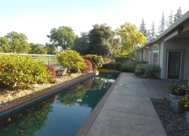 Property at 6050 Timberlodge Ln, Roseville, CA 95747, 2 beds, 2 baths