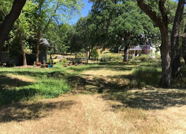 Property at 14193 Chestnut Ct, Penn Valley, CA 95946