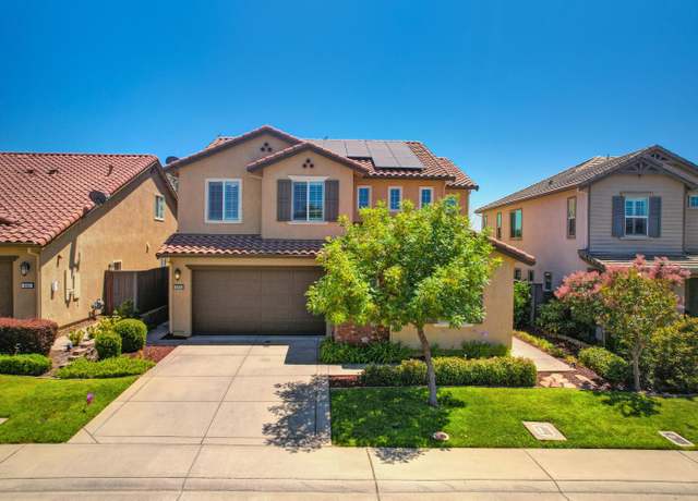 Property at 888 Calico Dr, Rocklin, CA 95765, 5 beds, 3.5 baths