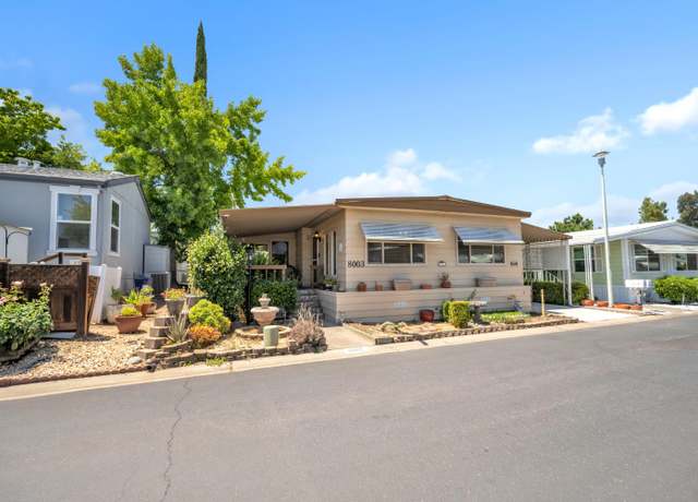Property at 8003 Oakside Ln, Citrus Heights, CA 95610, 2 beds, 2 baths
