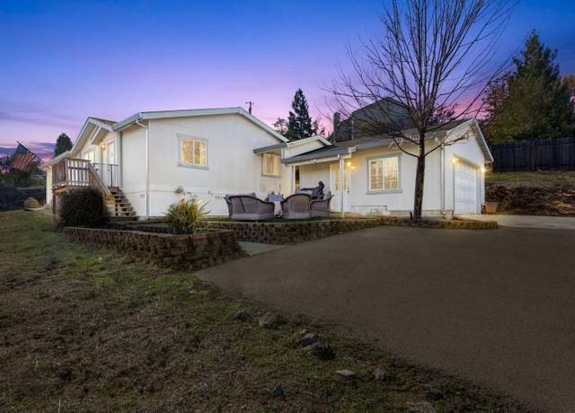Property at 2541 Knollwood Dr, Cameron Park, CA 95682, 3 beds, 2 baths