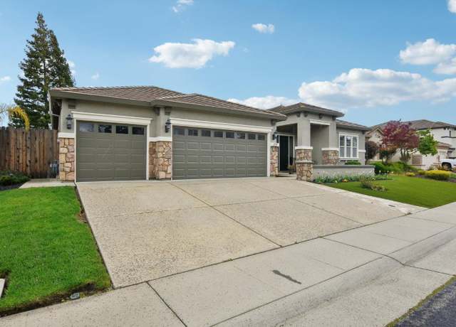 Property at 1717 Dashwood Dr, Roseville, CA 95747, 4 beds, 2.5 baths