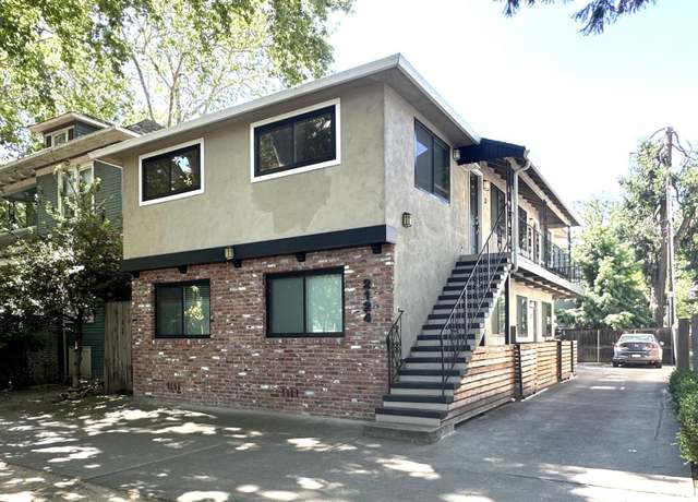 Property at 2124 H St, Sacramento, CA 95816, 4 beds, 4 baths