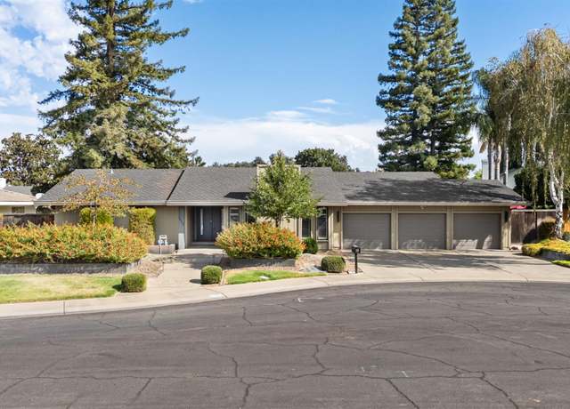Property at 1913 Chelwood Way, Modesto, CA 95355, 3 beds, 2.5 baths