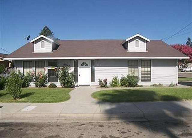 Property at 144 Stanislaus Ave, Oakdale, CA 95361, 2 beds, 1 bath