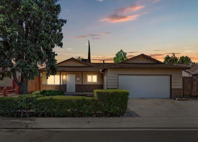 Property at 220 Raven Ct, Modesto, CA 95350, 3 beds, 2 baths