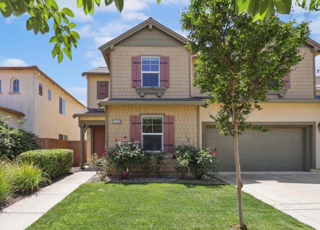 Property at 1336 Hughes St, Woodland, CA 95776, 4 beds, 3 baths