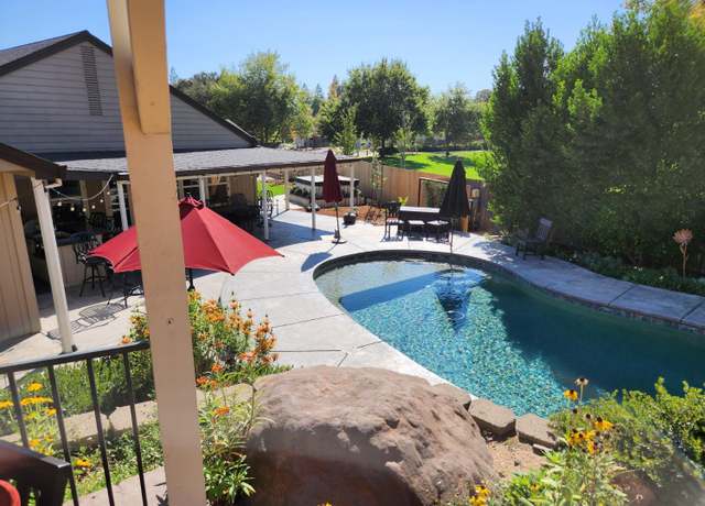Property at 202 Paul Ct, Roseville, CA 95678, 4 beds, 3.5 baths
