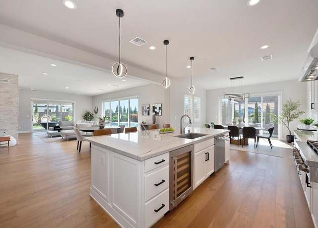 Property at 1004 Big Cedar Ct, Rocklin, CA 95765, 5 beds, 5.5 baths