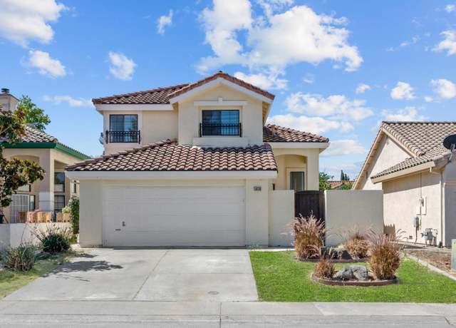 Property at 5038 Felicia Way, Elk Grove, CA 95758, 3 beds, 2.5 baths