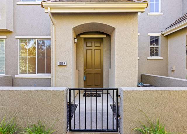 Property at 1903 Esplanade Cir, Folsom, CA 95630, 2 beds, 2.5 baths