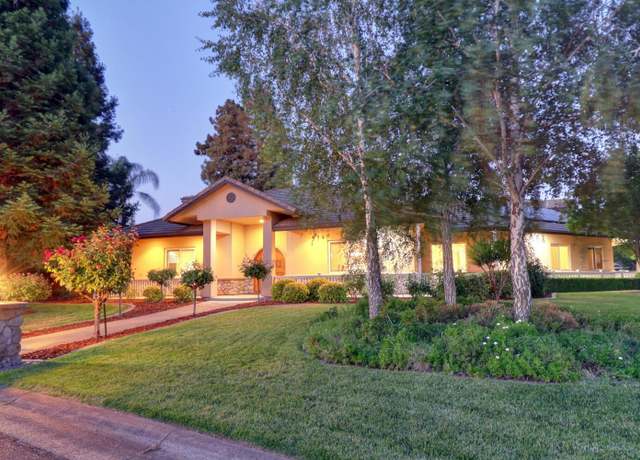 Property at 4900 Saint Augustine Dr, Elk Grove, CA 95758, 4 beds, 4 baths