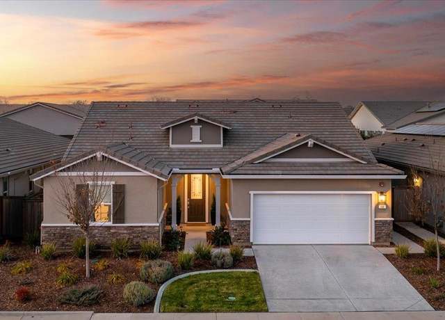 Property at 696 Riley Way, Lincoln, CA 95648, 2 beds, 2.5 baths