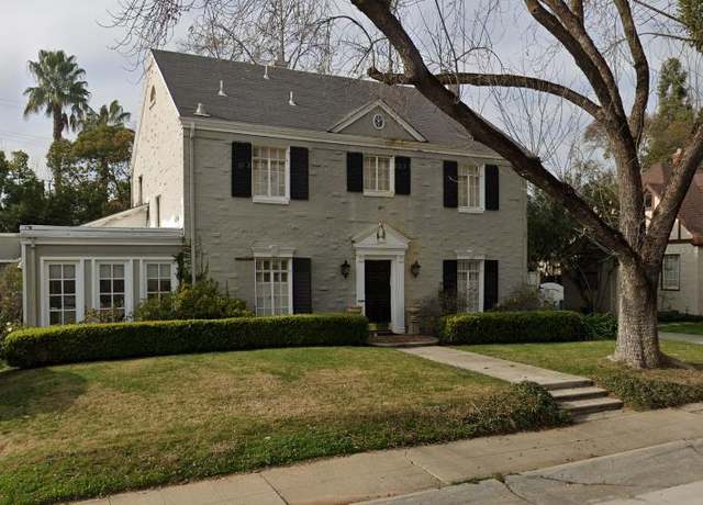 Property at 2625 Westminister Ave, Stockton, CA 95204, 3 beds, 2.5 baths
