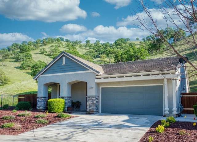 Property at 9060 Golf Canyon Dr, Patterson, CA 95363, 3 beds, 2 baths