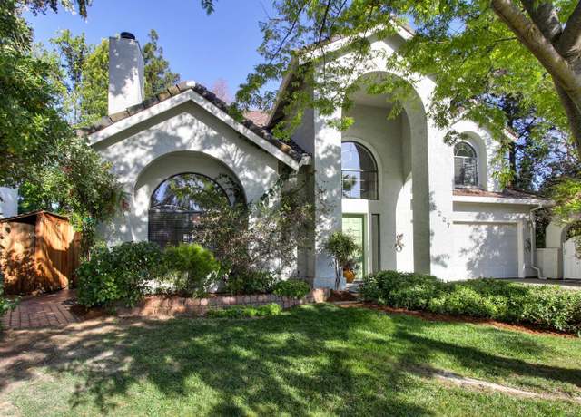 Property at 2227 Humboldt Ave, Davis, CA 95616, 3 beds, 2.5 baths