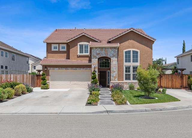 Property at 821 Autumn Creek Ct, Tracy, CA 95377, 4 beds, 3 baths