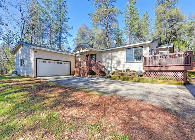Property at 10352 Mountain Lion Ln, Grass Valley, CA 95949, 3 beds, 3 baths