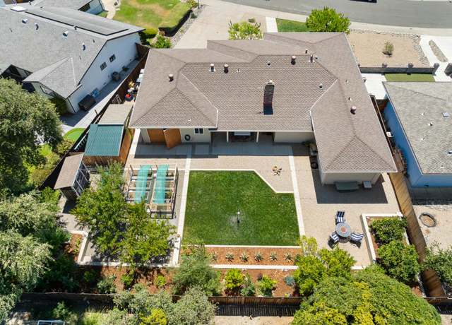 Property at 6844 Westmoreland Way, Sacramento, CA 95831, 3 beds, 2 baths