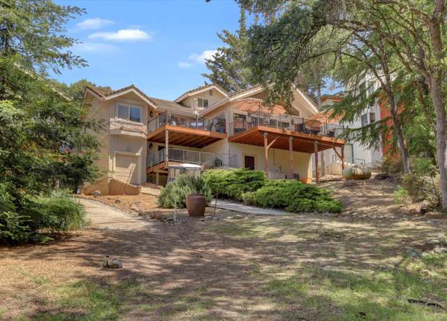 Property at 17789 Jayhawk Dr, Penn Valley, CA 95946, 3 beds, 3 baths