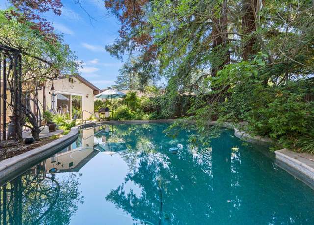 Property at 9730 Mira Del Rio Dr, Sacramento, CA 95827, 4 beds, 2.5 baths