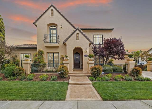 Property at 2005 Promenade Dr, Woodland, CA 95776, 4 beds, 3 baths