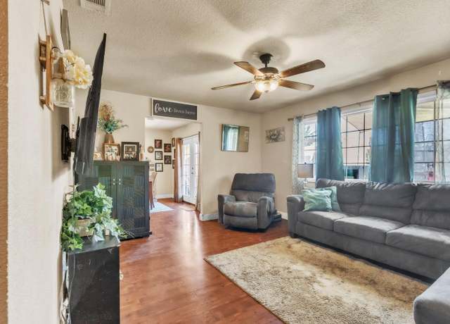 Property at 7662 Milldale Cir, Elverta, CA 95626, 4 beds, 2 baths