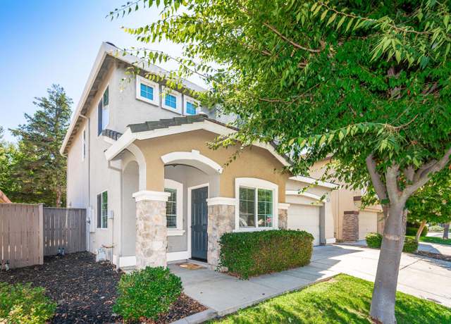 Property at 1352 Black Bear St, Roseville, CA 95747, 3 beds, 2.5 baths