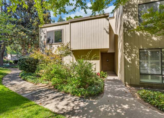 Property at 1406 Commons Dr, Sacramento, CA 95825, 3 beds, 2.5 baths