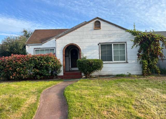 Property at 330 E Ellis St, Stockton, CA 95204, 3 beds, 1.5 baths